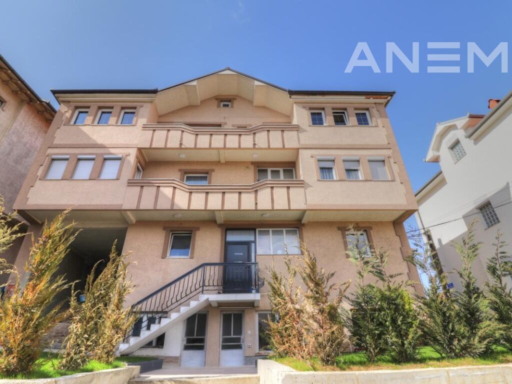 Shtëpi me qira 500m² në lagjën Vranjevc