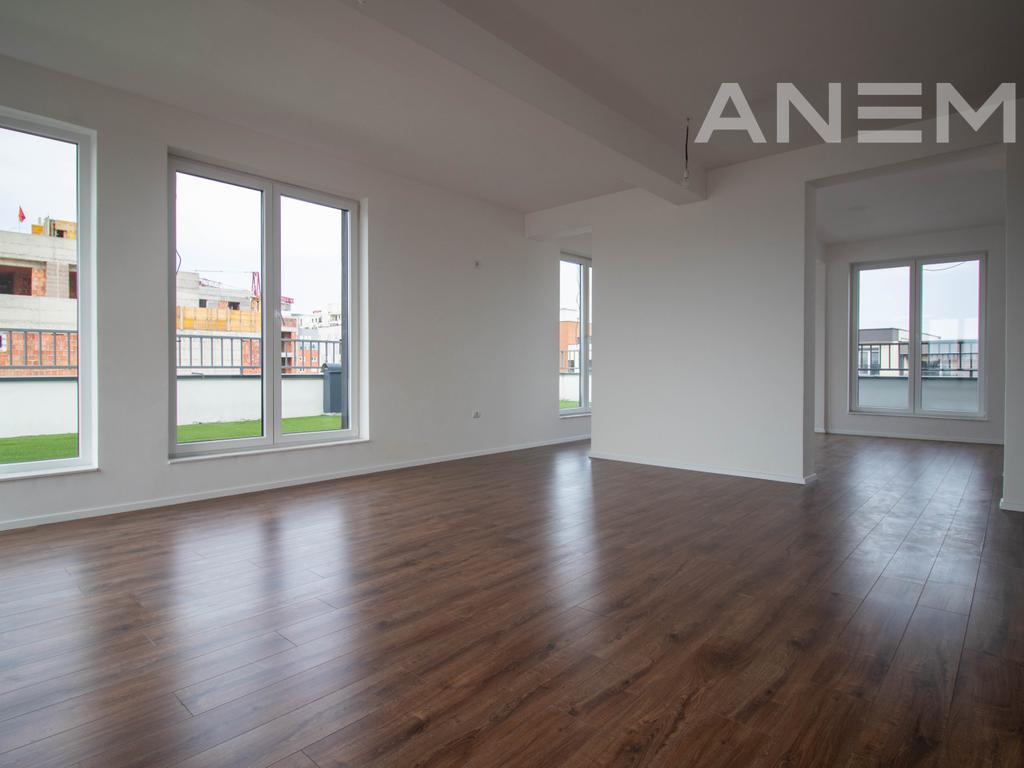 Penthouse në shitje 188m² + 97m² Terracë në Muharrem Fejza 3