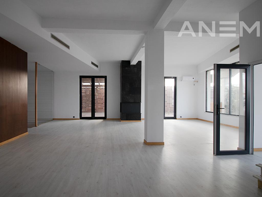 Lokal me qira 170m² në Veternik 3