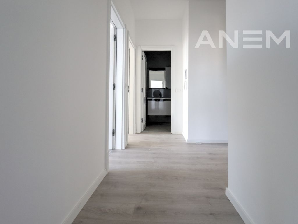 Banesë në shitje 105.77 m² në Lakrishtë 4