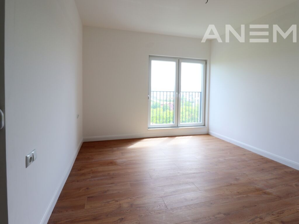 Banesë në shitje 88m² në Veternik 3