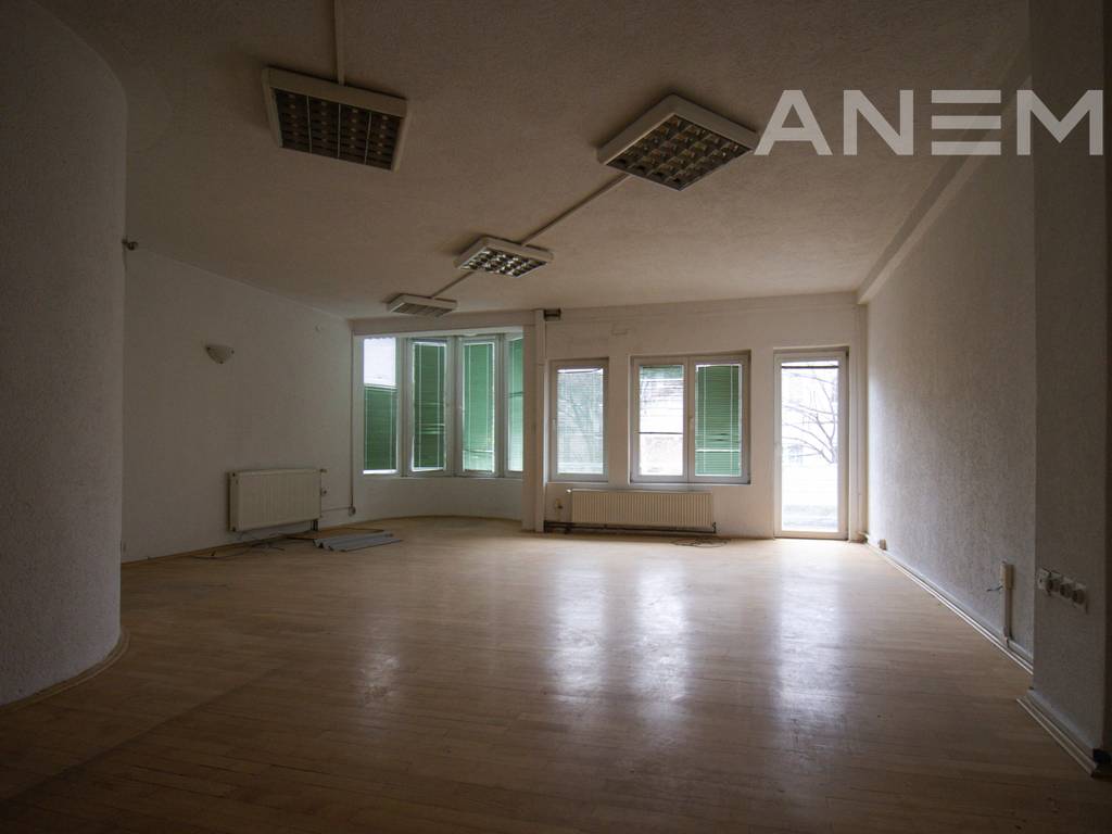 Zyre me qira me 20 hapësira pune në Pejton 2