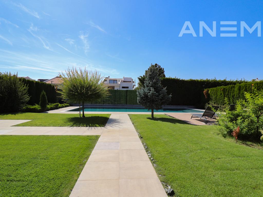 Shtëpi në shitje 700m² në Marigona Residence 2