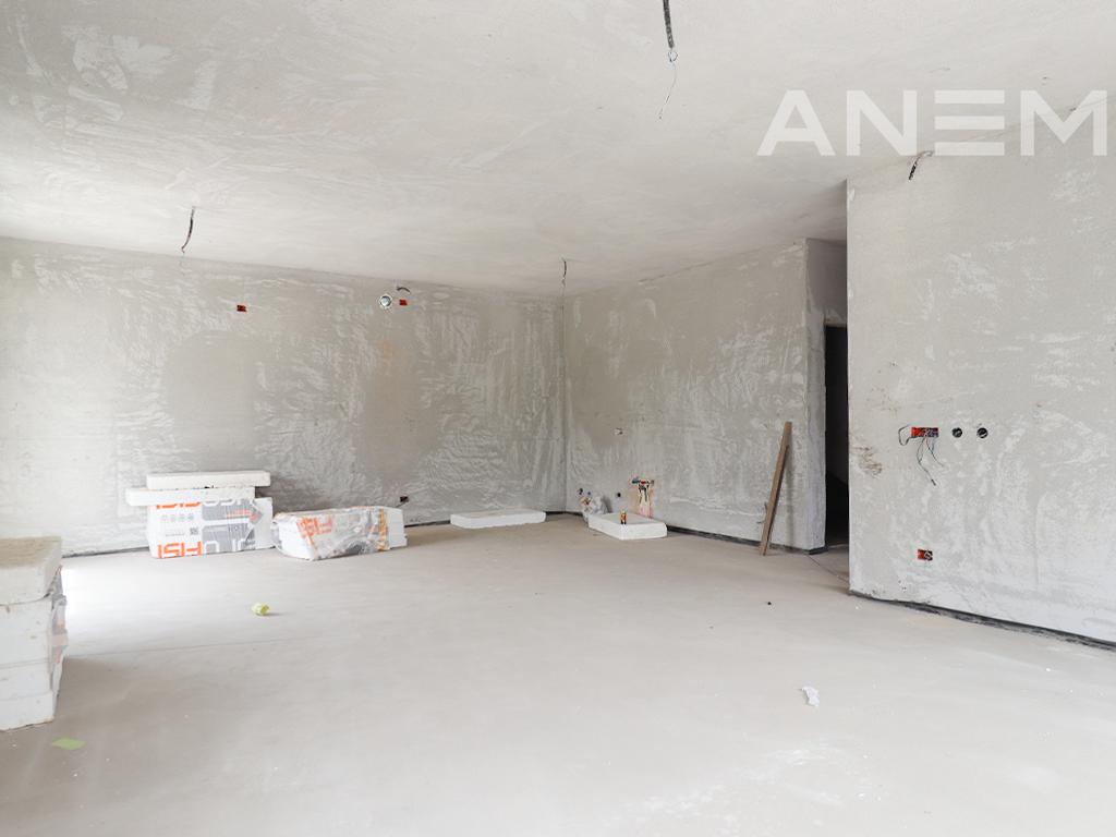 Dy shtëpi në shitje 340m² në Çagllavicë 4