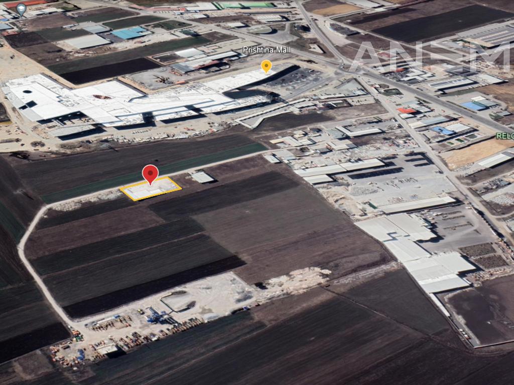 Objekt në shitje 1080m² në Gracanicë - Livagjë 4