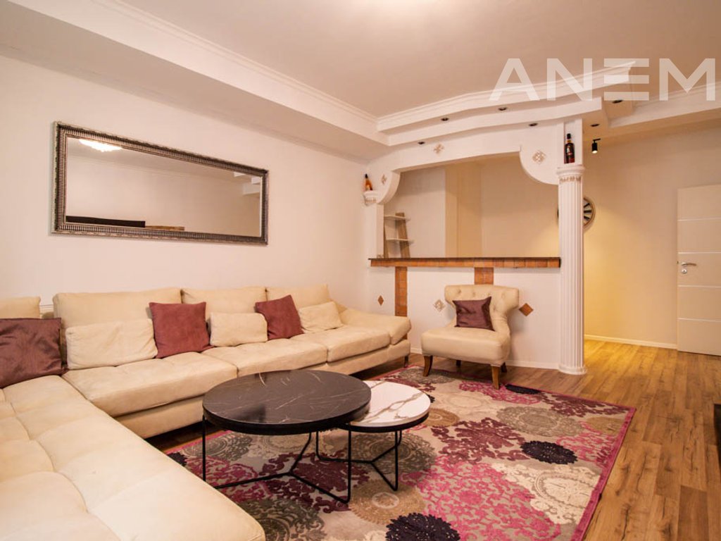 Banesë në shitje 88m² në Arbëri 2