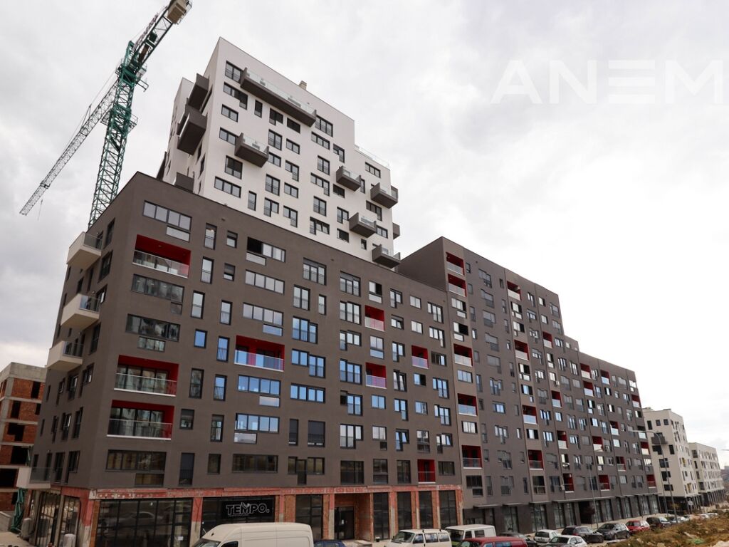 Penthouse në shitje 252m² në lagjen Kodrina