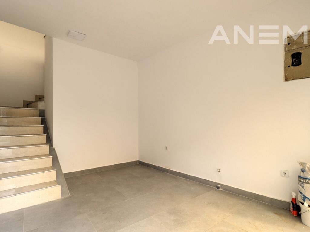 Lokal me qira 200m2 në Arbëri 2
