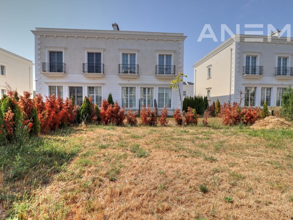 Shtëpi në shitje 230m² në lagjen Chelsea Point 2