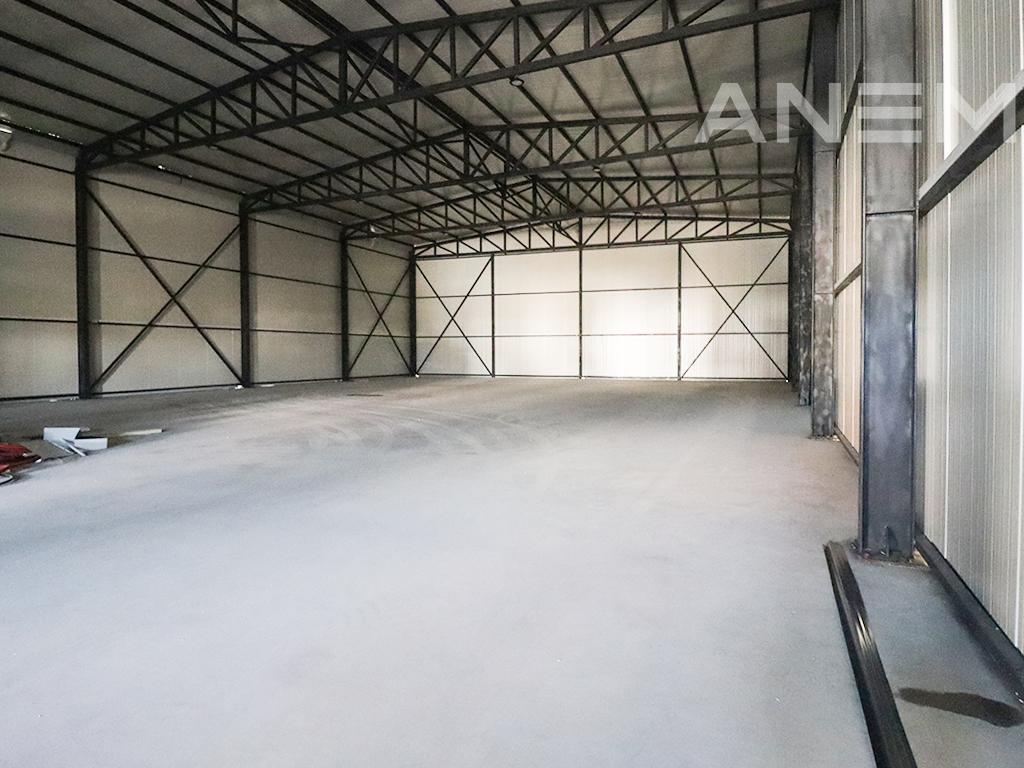 Objekt me qira 750m² në Çagllavicë 4