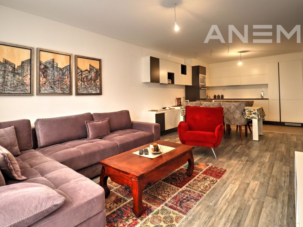 Banesë në shitje 95.4m² në Mati 1