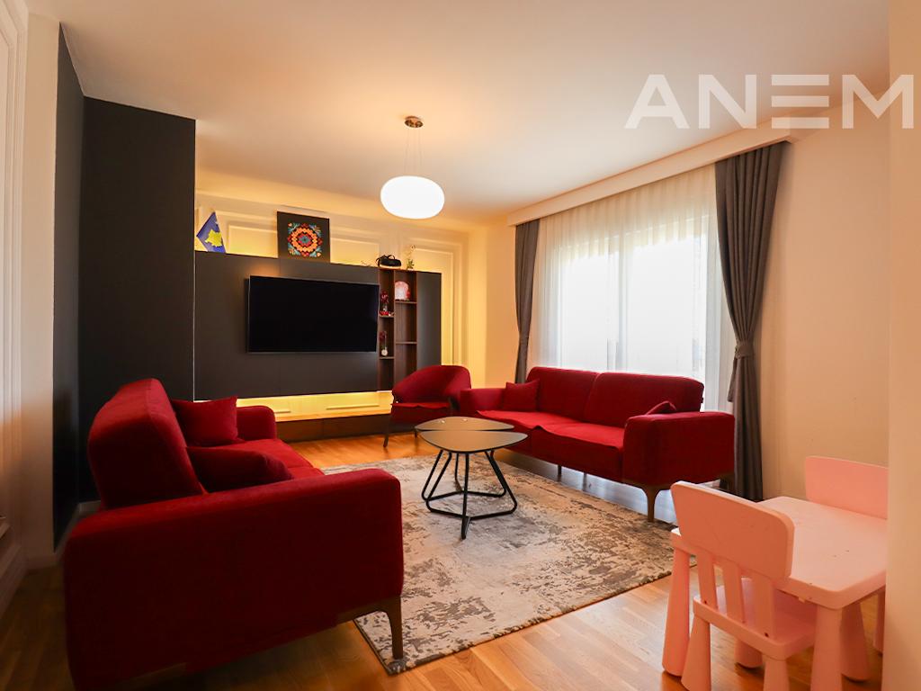 Banesë në shitje 85.7m² në Kalabri