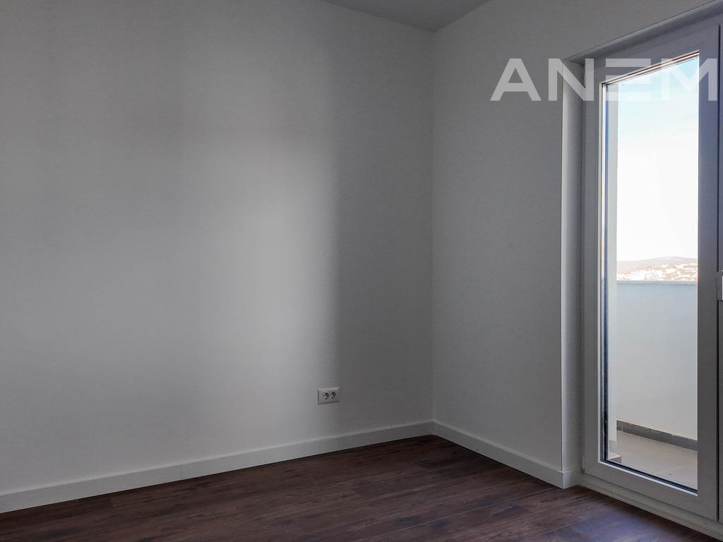 Penthouse në shitje 127m² + 73m² tarrace në Bregun e Diellit 4