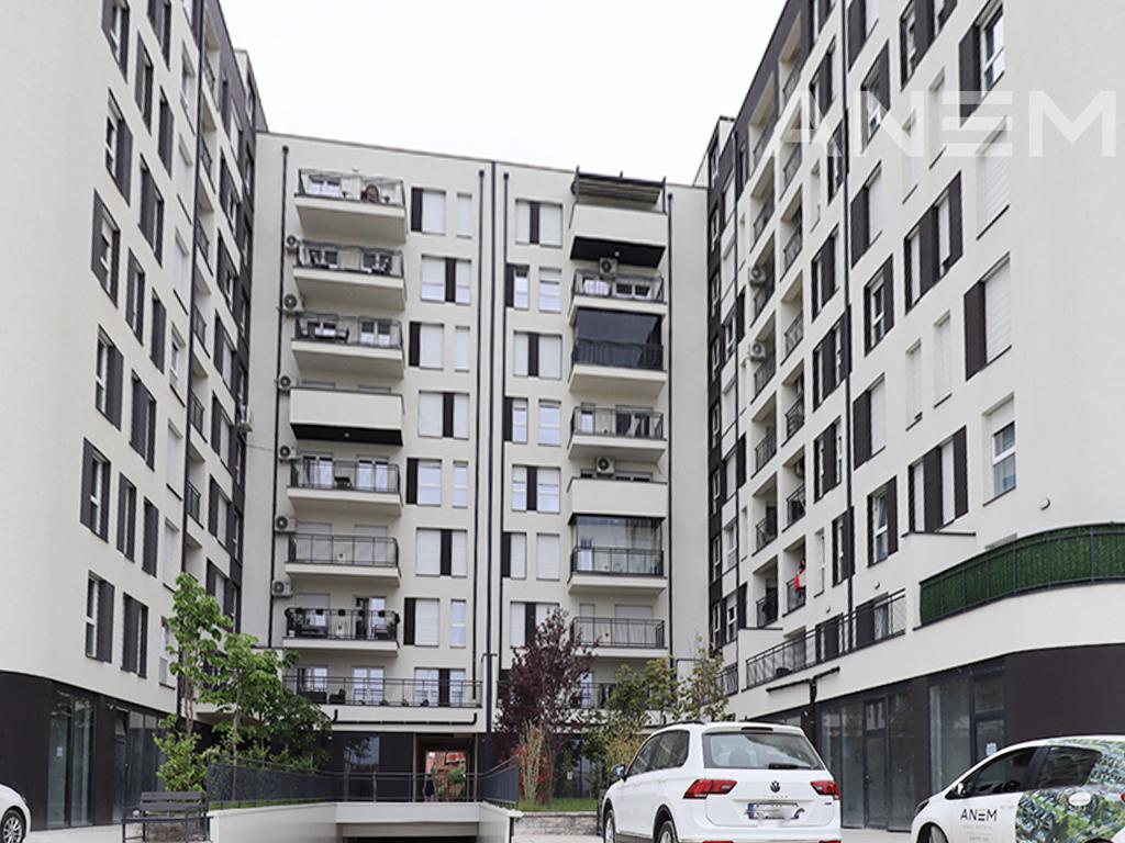 Banesë në shitje 109.418m² në Fushë Kosovë