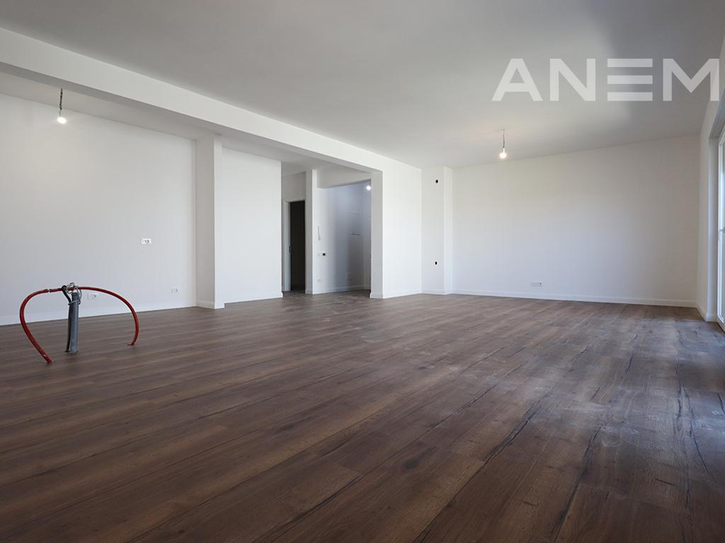 Banesë me qira me 3 dhoma gjumi në Veternik 3