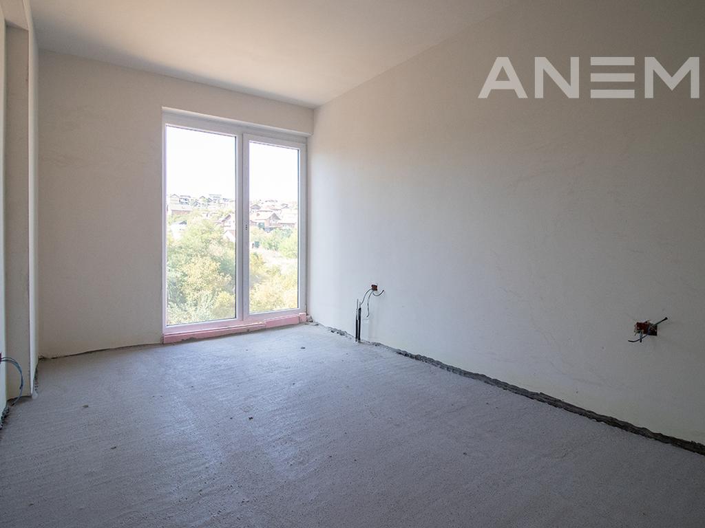 Banesë në shitje 128.12m² në Tophane 4