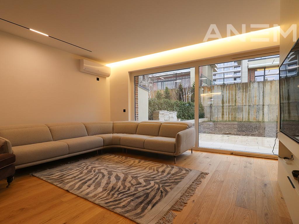 Shtëpi me qira 244m² në lagjen Marigona Hill 2
