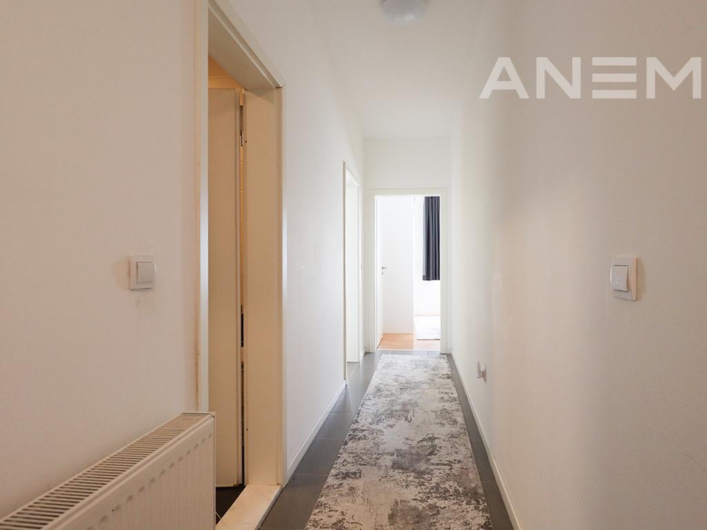 Banesë në shitje 85.7m² në Kalabri 3