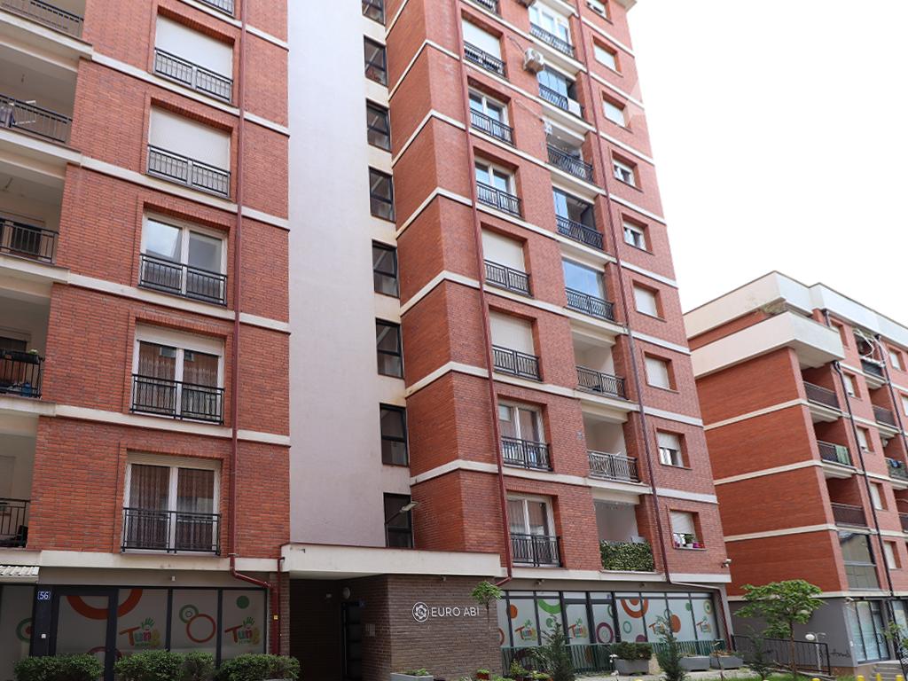 Banesë në shitje 83m² në lagjen Mati 1