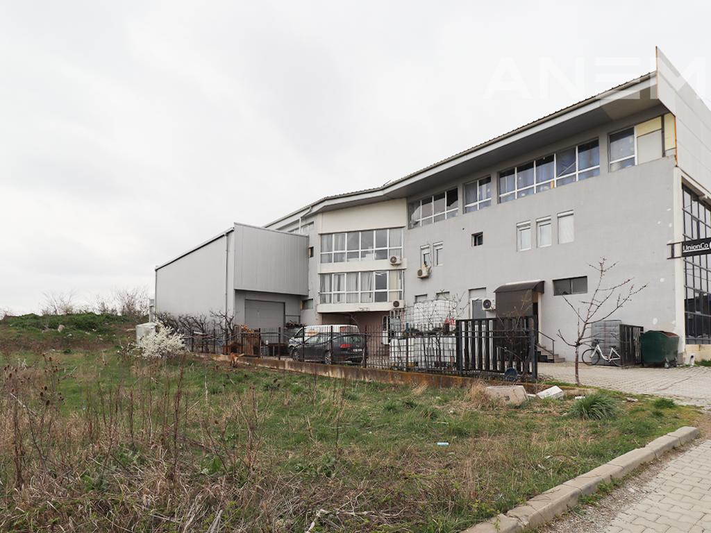 Objekt me qira 1200m² në Çagllavicë