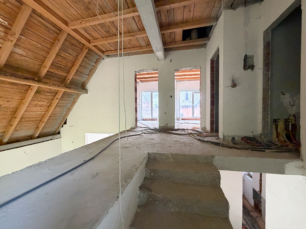 Vilë në shitje 177m² në Brezovicë 4