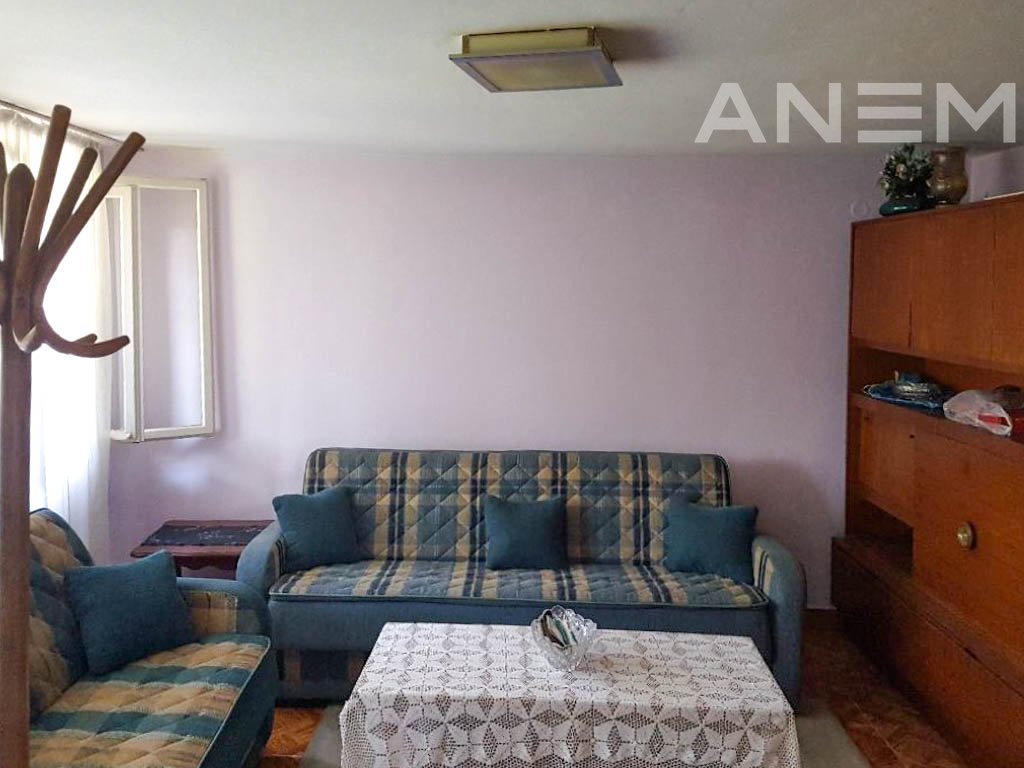 Shtëpi në shitje 260m² në lagjen Taslixhe 4