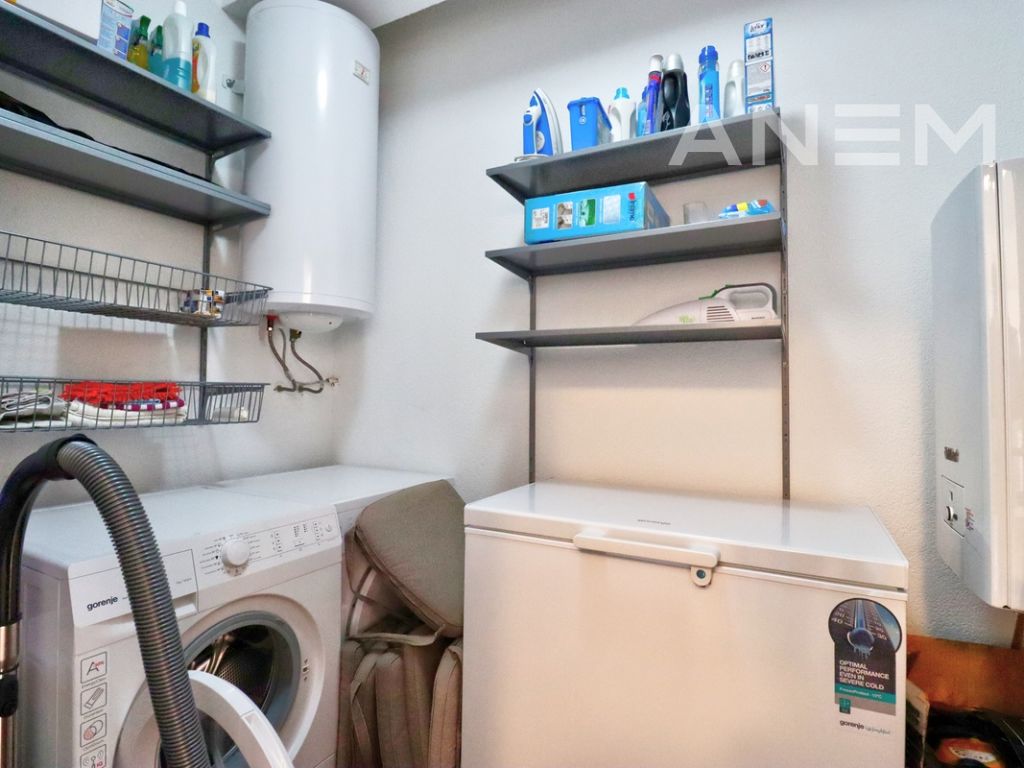 Shtëpi me qira 140m2 në Taslixhe 3