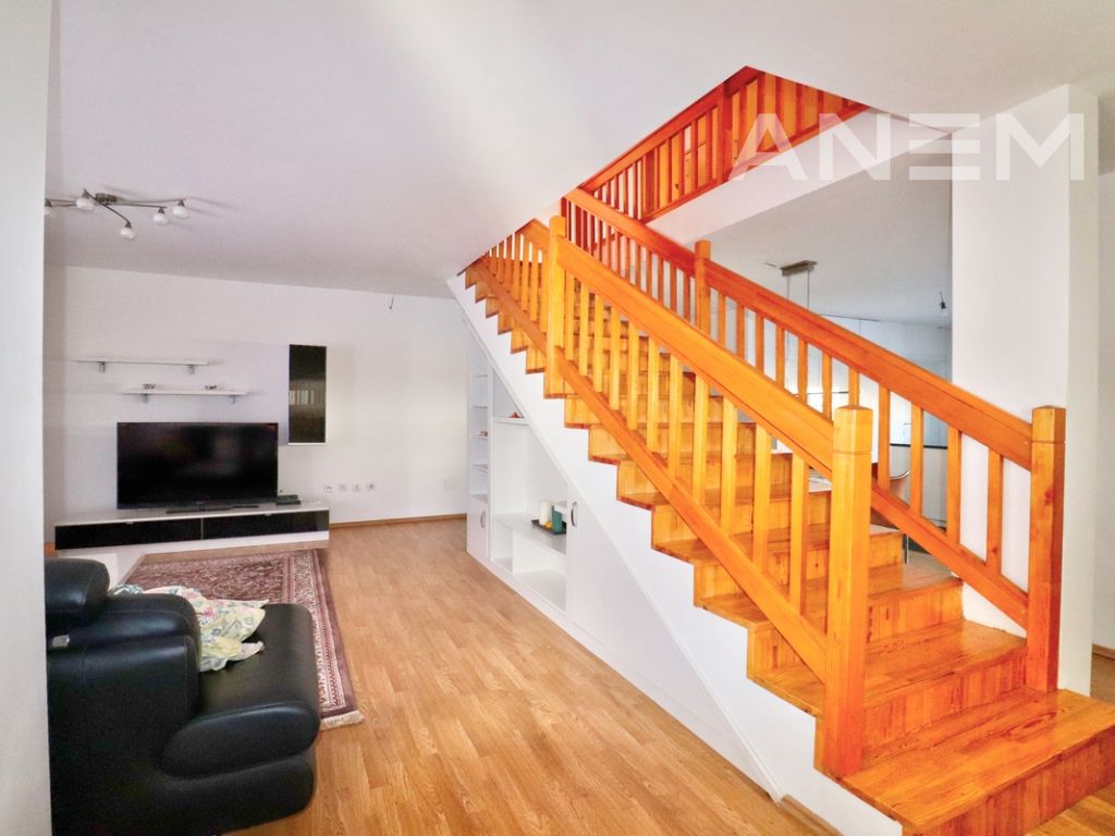 Shtëpi në shitje 748m² në Marigona 2 3