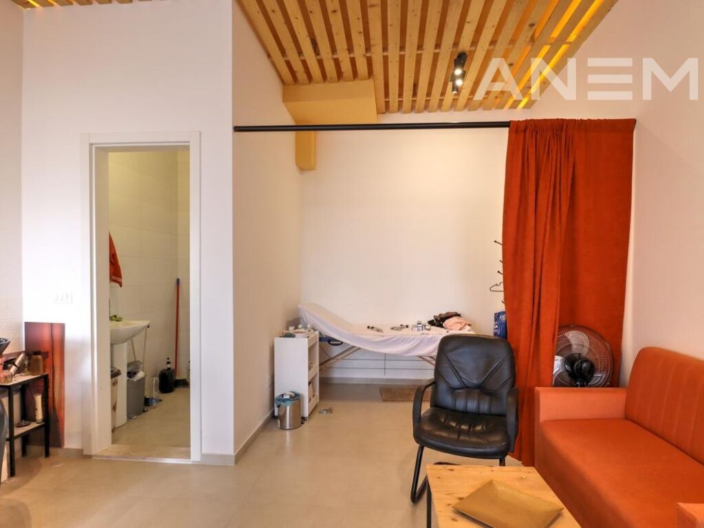 Lokal me qira 38m² në lagjën Mati 1 3