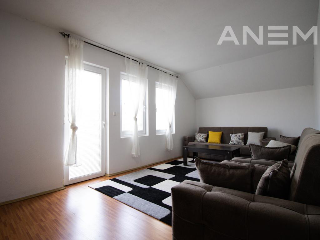 Shtëpi me qira 350m² në Sofali 4