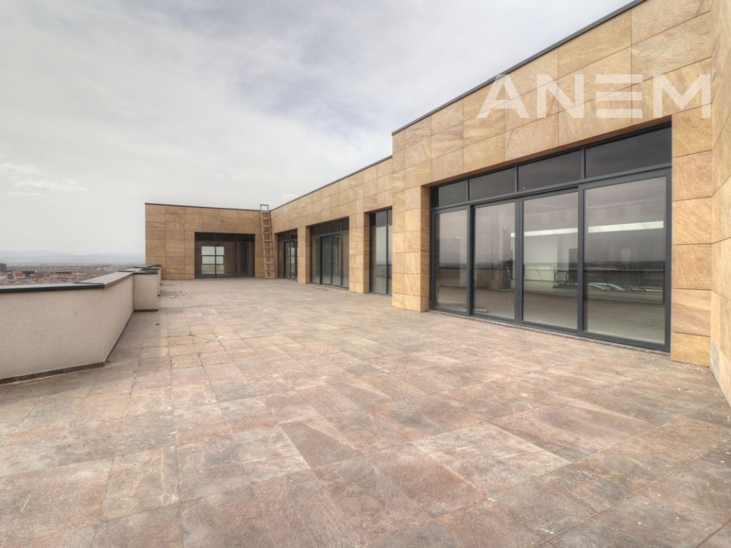 Objekt me qira 7500m2 ne Çagllavicë 2