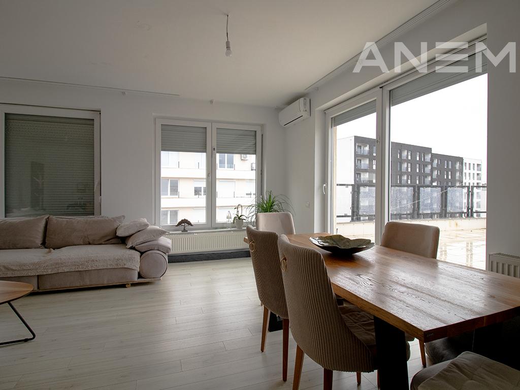 Penthouse në shitje 139m² dhe 113m² tarracë në Mati 1 3