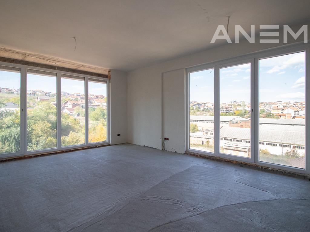 Banesë në shitje 128.12m² në Tophane 2