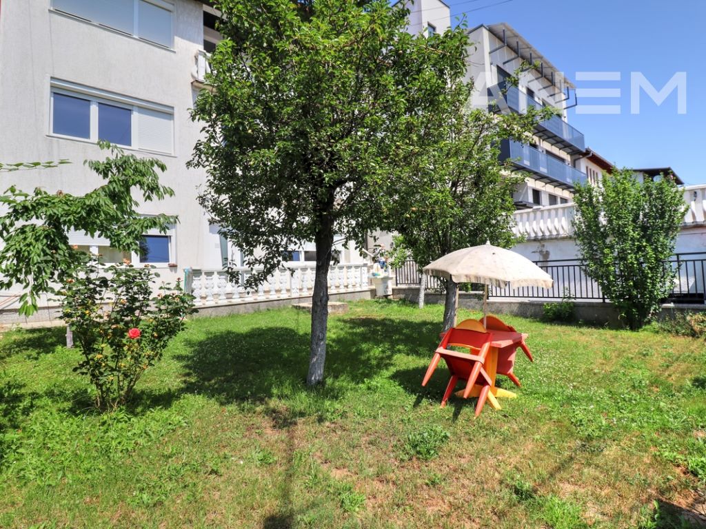 Shtëpi/Zyre me qira 600m2 në lagjen Arbëria - Dragodan 2