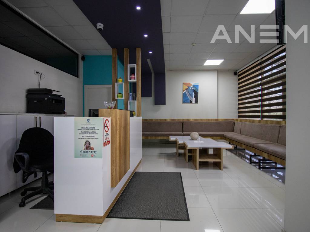 Lokal në shitje 160m² në lagjen Mati 1 3