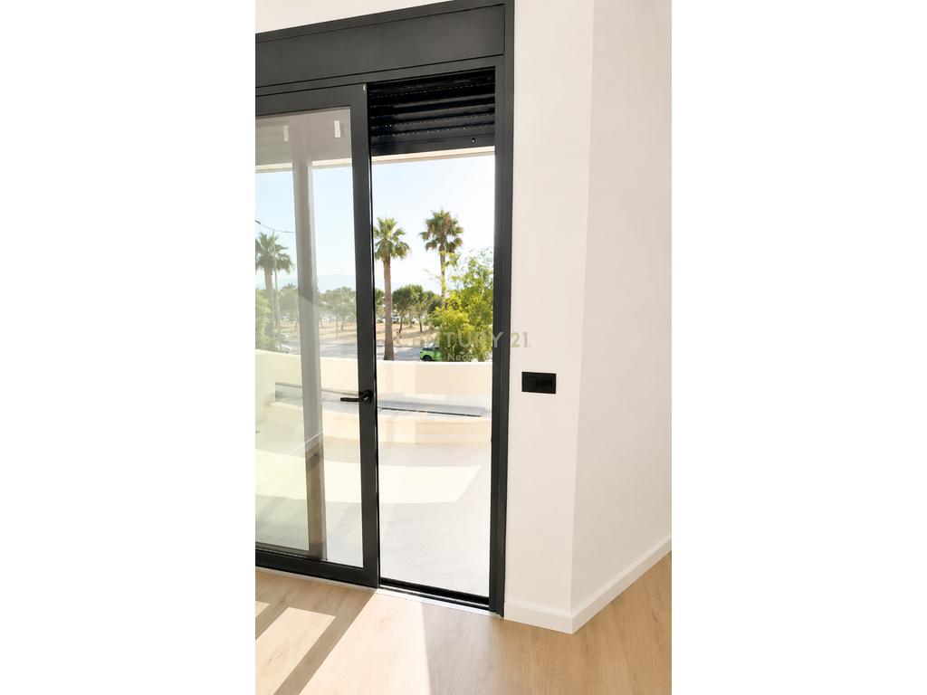Apartment 2+1 for sale in Lungomare, Vlorë – a perfect opportunity for living or investment! 4