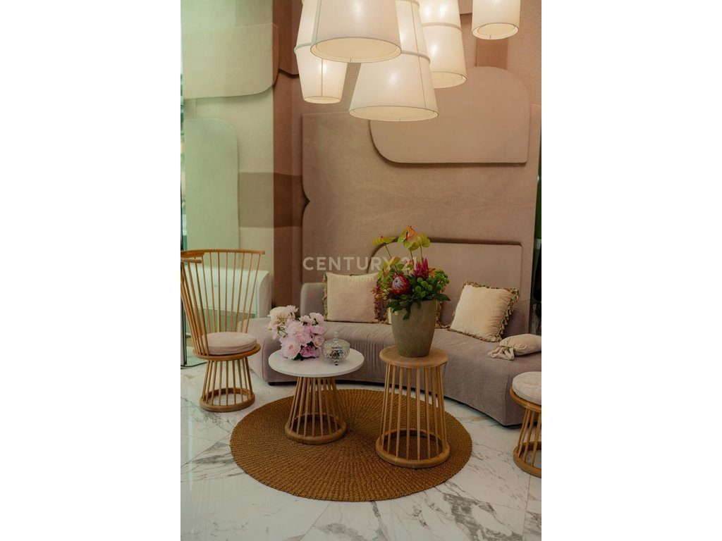 For Rent – Aesthetic Space in a Super Elite Area