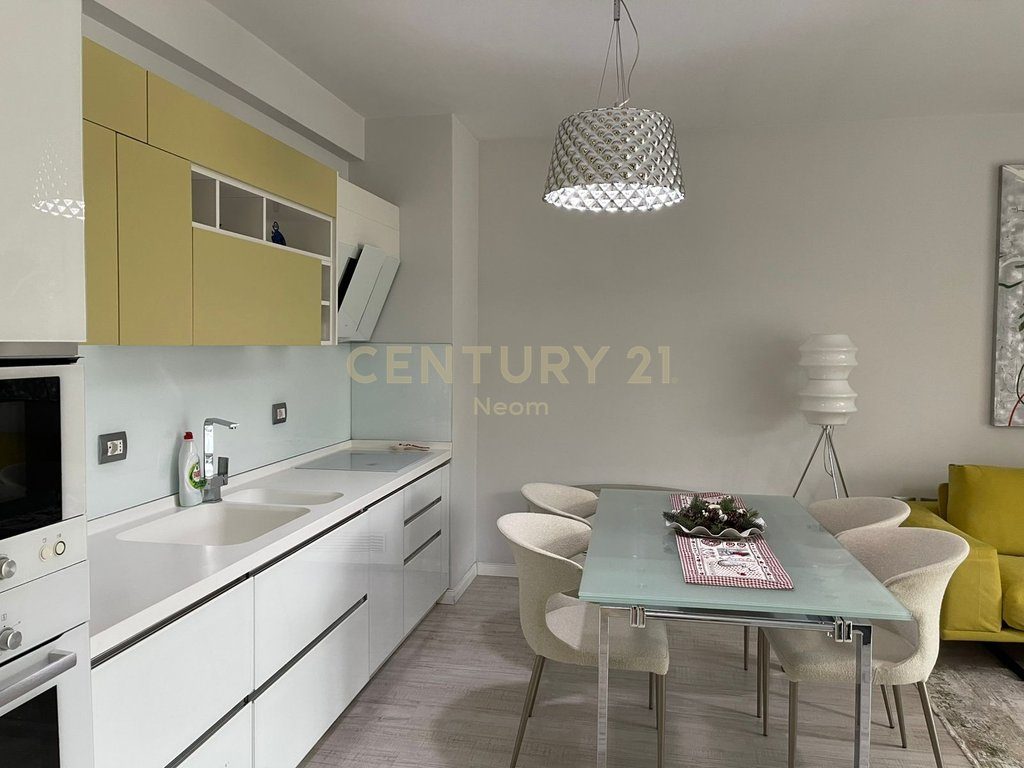 QIRA, APARTMENT 2+1 IN NOBIS, TIRANA LAKE! 4