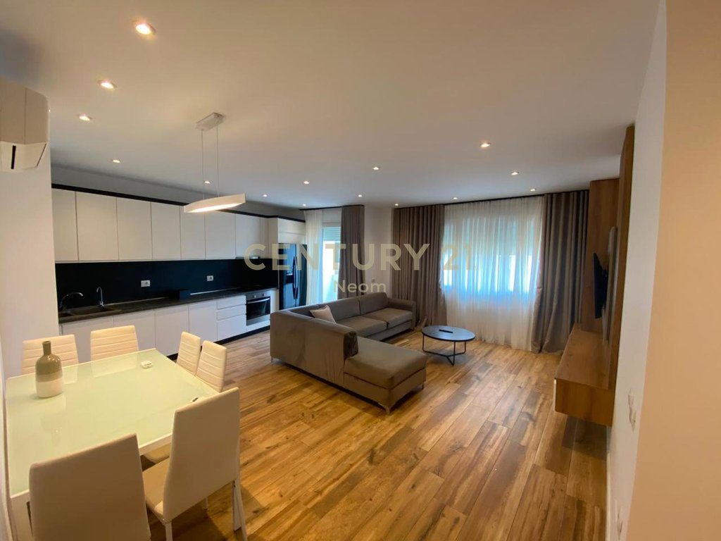 Apartment for rent in Tiranë