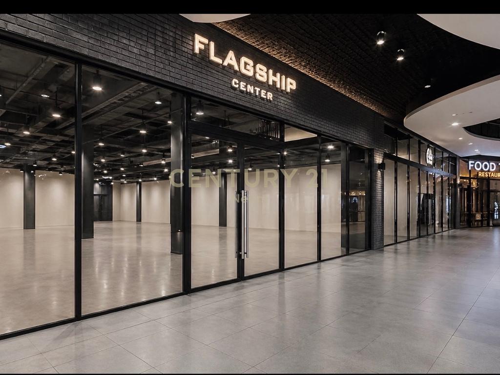 Shitet ambient komercial në Flagship Center, Durrës 1
