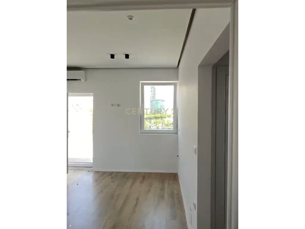 Apartment for Rent in Bllok 4