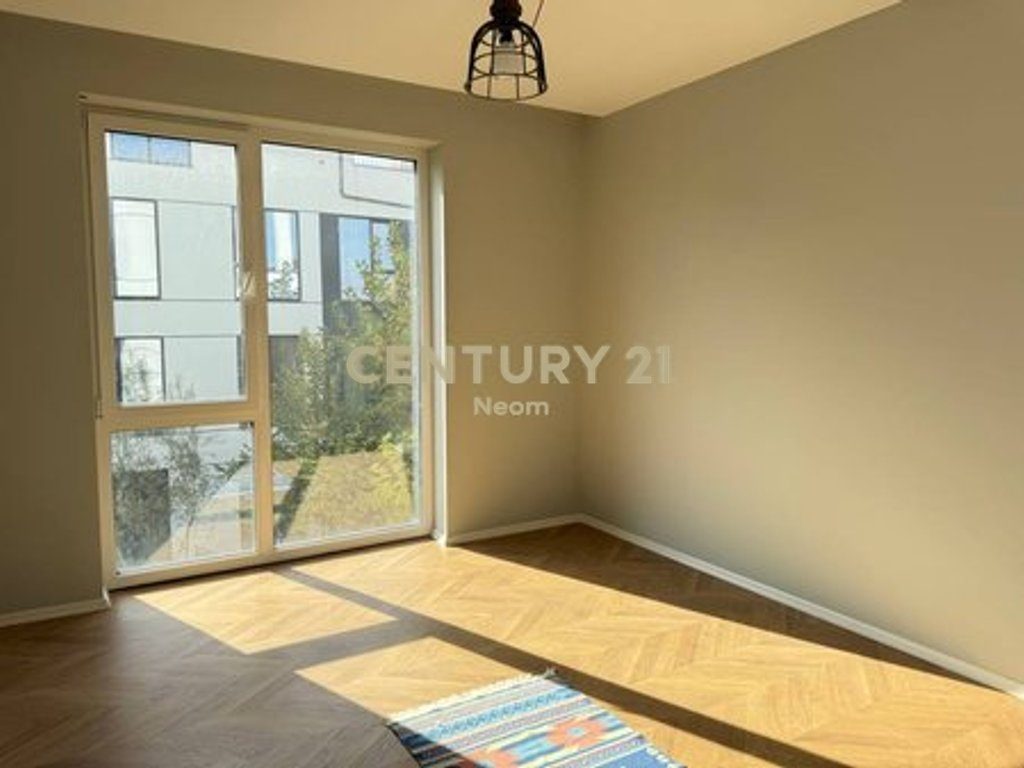 SHITET APARTAMENT 3+1+2 TE FOREST REZIDENC LIQENI I THATE 4