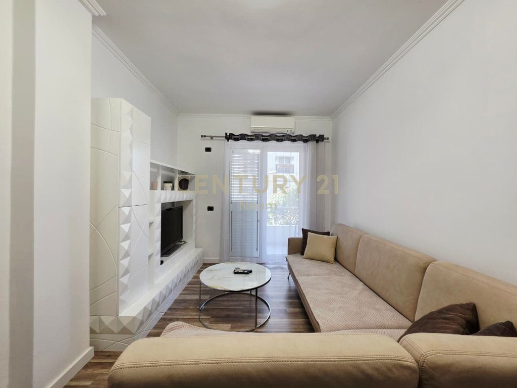 FOR RENT 1+1 APARTMENT, WITHOUT BALCONY, NEAR DRY LAKE - 600 EURO