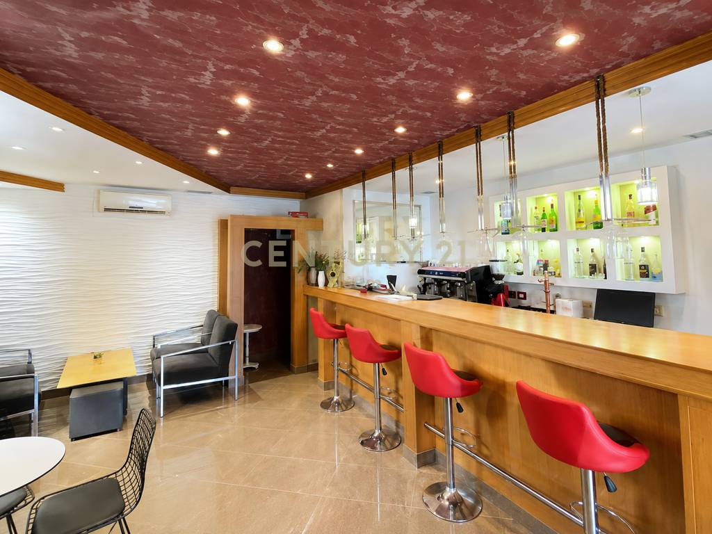 FOR SALE BUSINESS PREMISES BAR/CAFE IN FIER - 100000 EURO