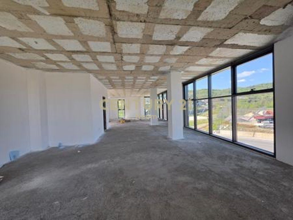 FOR RENT COMMERCIAL SPACE IN TEG - 500M2 1