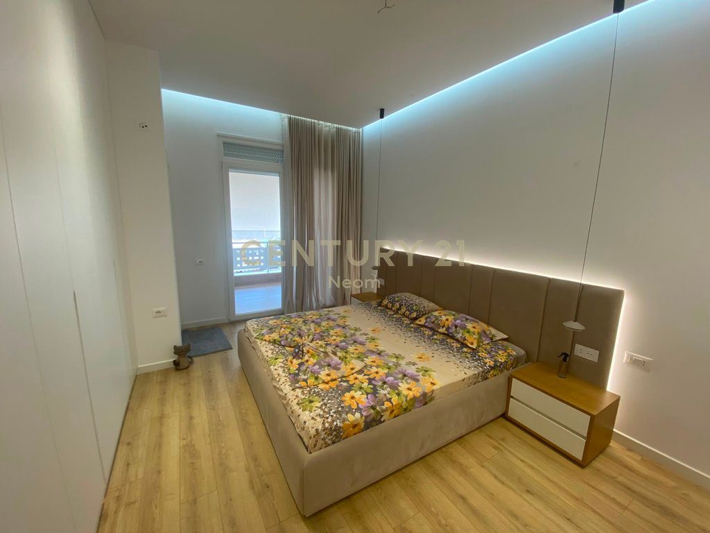 Apartment 2+1+Parking for rent near the Botanical Garden, Tirana 3