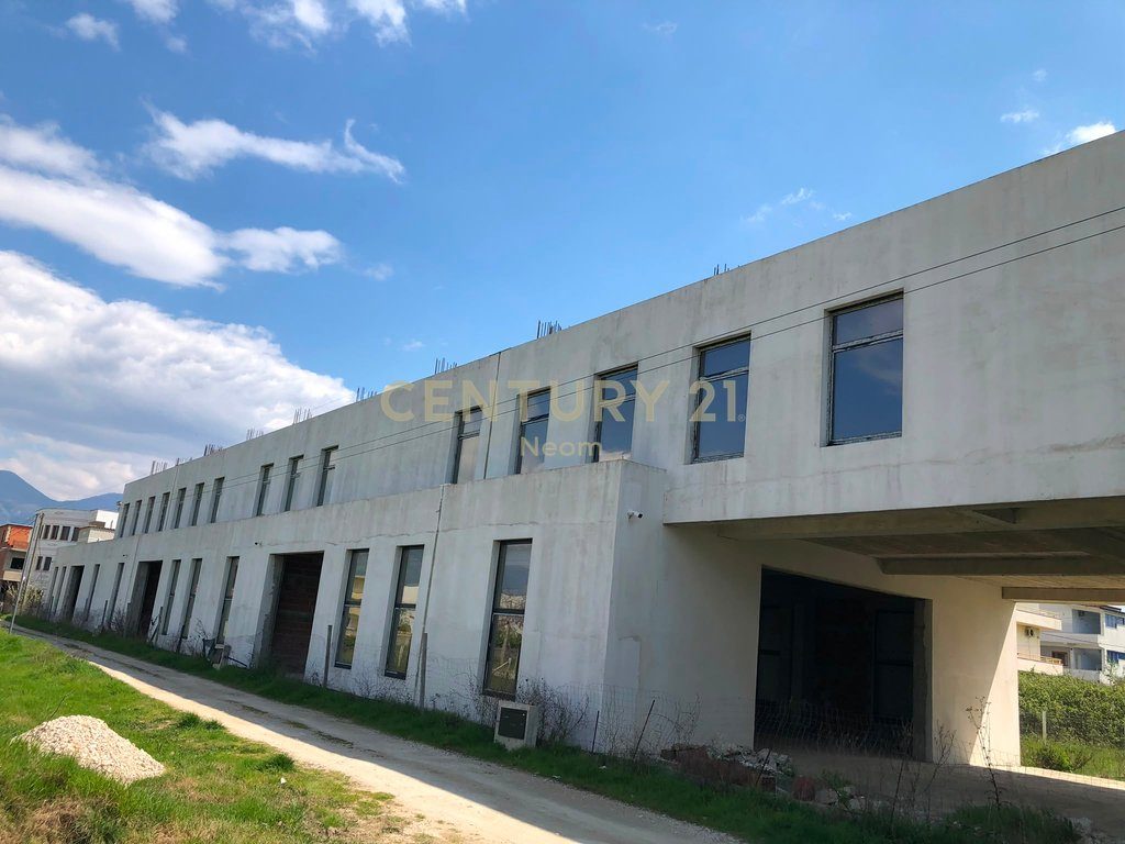 Commercial Space for Investment Production, Manufacturing, Storage for Rent in Kamez 4