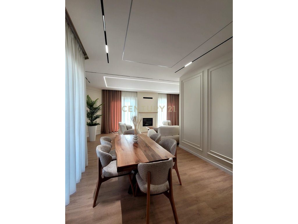 🏡 Luxury villa for rent in Green Valley – Privacy, space, and comfort in one of the most sought-after areas of Tirana. 4
