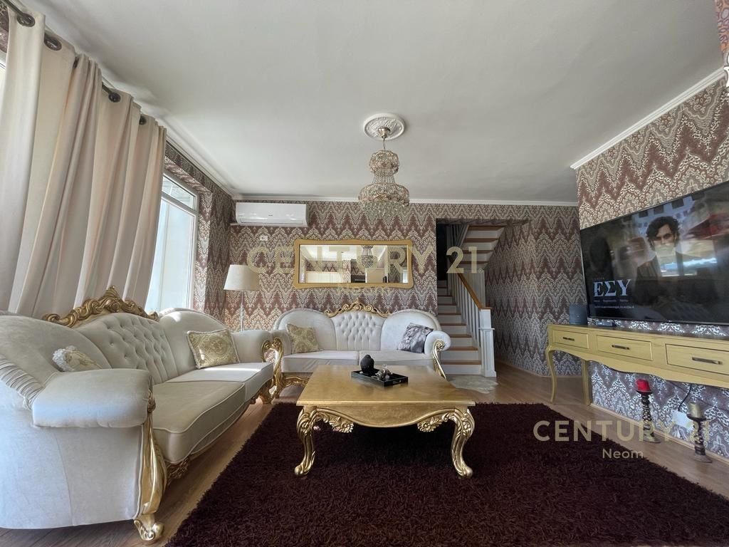 Duplex for rent at Dry Lake. 3