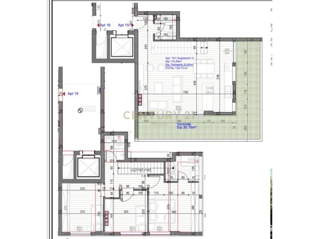 Duplex 3+1+2 for sale in the Heart of Dry Lake.